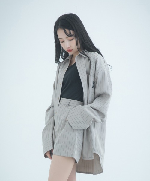 ANDGEEBEE(アンジービー)の「【UNISEX】ストライプシャツ(シャツ/ブラウス・レディース・ベージュ/ブラック・MEDIUM)」の2枚目の写真