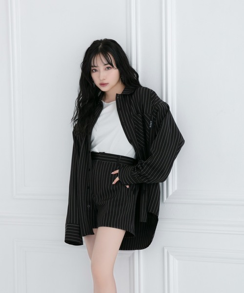 ANDGEEBEE(アンジービー)の「【UNISEX】ストライプシャツ(シャツ/ブラウス・レディース・ベージュ/ブラック・MEDIUM)」の1枚目の写真