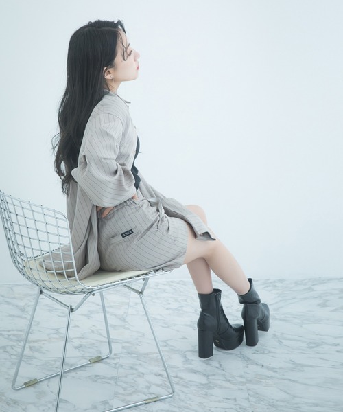 ANDGEEBEE(アンジービー)の「【UNISEX】ストライプシャツ(シャツ/ブラウス・レディース・ベージュ/ブラック・MEDIUM)」の11枚目の写真