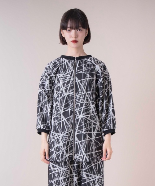 La SRIC（ラスリック）の「La SRIC / スラッシュ柄2WAYブラウス 【セットアップ可】（シャツ/ブラウス・レディース・ブラック/オフホワイト・38）」の5枚目の写真