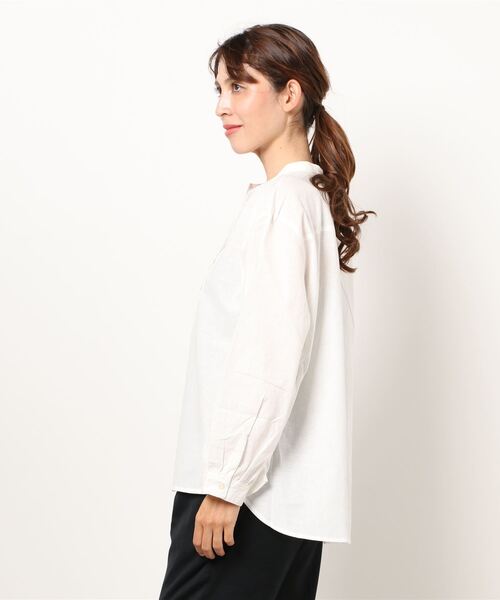 Samansa Mos2(サマンサ モスモス)の「ピンタックプルオーバーブラウス(シャツ/ブラウス・レディース・ベージュ/グレー/オフホワイト・フリ-)」の4枚目の写真