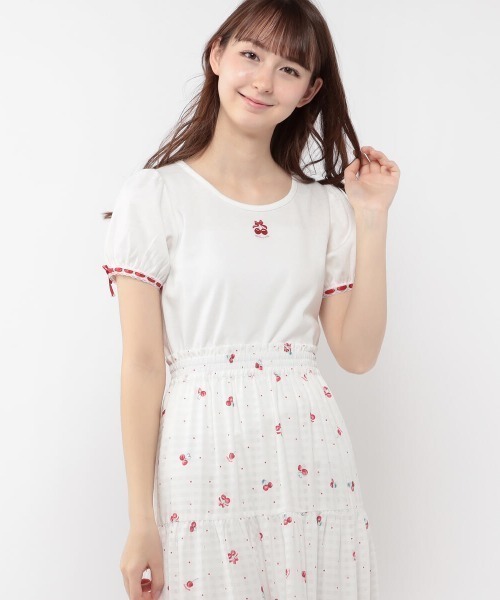 LODISPOTTO（ロディスポット）の「SweetCherryパフTシャツ（Tシャツ/カットソー・レディース・ピンク/ホワイト/ブラック・MEDIUM）」の2枚目の写真