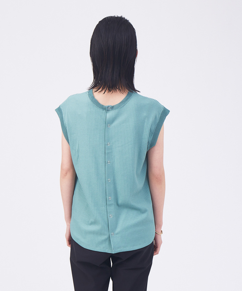 qualite(カリテ)の「ドット釦2WAYカットソー(Tシャツ/カットソー・レディース・ホワイト/ネイビー/モスグリーン・フリー)」の14枚目の写真