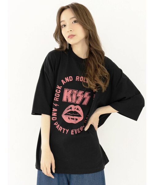 COTORICA（コトリカ）の「KISS ツアーロゴルーズT【UNISEX】（Tシャツ/カットソー・レディース・ブラック/オフホワイト・SMALL/LARGE）」の4枚目の写真