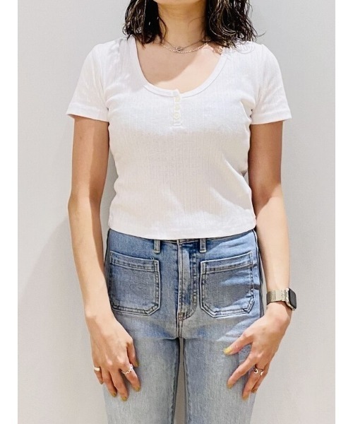 GAP（ギャップ）の「シック コットン スクープネックTシャツ（Tシャツ/カットソー・レディース・ホワイト/ブルー/オレンジ・L/XXS/XL/XS/S/M）」の9枚目の写真