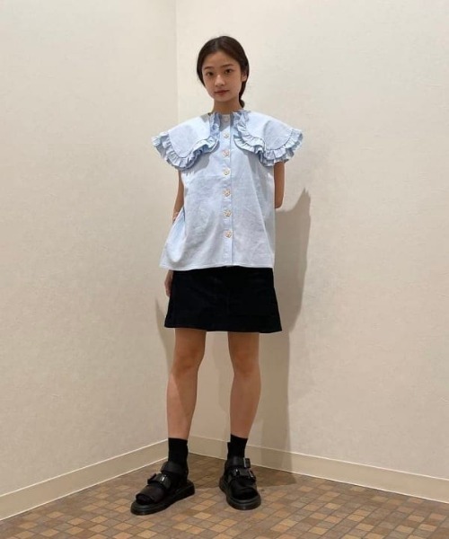 Ray BEAMS(レイビームス)の「sister jane / Notes Oversized Collar Blouse(シャツ/ブラウス・レディース・サックスブルー・ONE SIZE)」の9枚目の写真