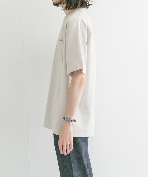UR Lab.（アーバンリサーチラボ）の「ヒヤサラクールルーズポケットTシャツ(5分袖)（Tシャツ/カットソー・メンズ・ホワイト/ブラック/ライトベージュ・MEDIUM/LARGE）」の11枚目の写真