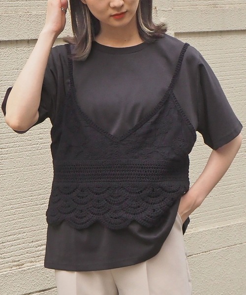 tiptop（ティップトップ）の「2021SS カギ針風キャミソール×Tシャツセット（ベスト・レディース・アイボリー/ピンク/グリーン/ブラック・FREE）」の2枚目の写真