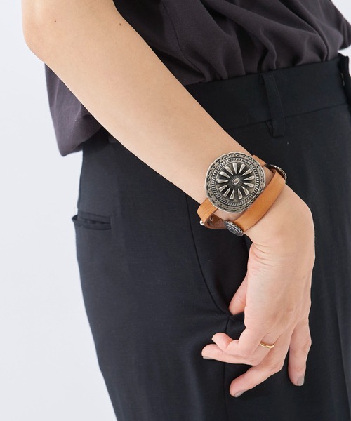 plage（プラージュ）の「【PUNTOVITA/ プントビータ】SP BIG CONCHO ブレスレット◆（ブレスレット・レディース・ベージュ/ブラウン・FREE）」の5枚目の写真