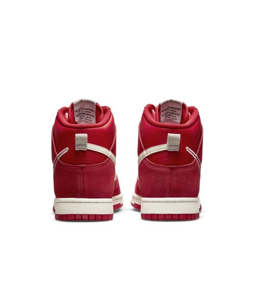 NIKE（ナイキ）の「ナイキ ダンク HIGH SE メンズシューズ / Nike Dunk High SE（スニーカー・メンズ・レッド/オフホワイト・26/28.5/24.5/29/27.5/25/30/25.5/27/28/26.5/24）」の14枚目の写真