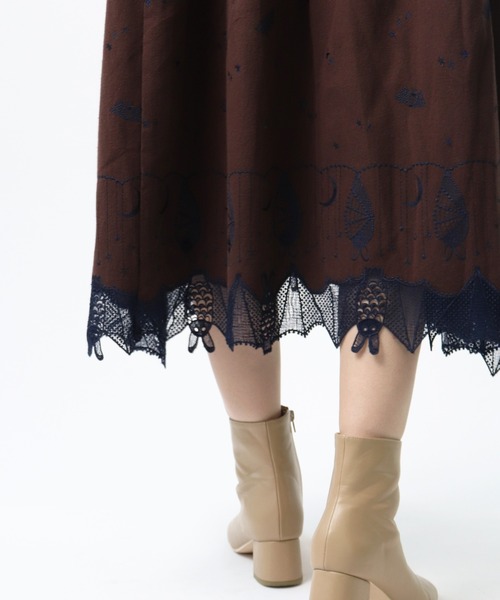 marble sud（マーブルシュッド）の「【 marble sud / マーブルシュッド 】Bat Lace ピンタックOP　03BF069008（Tシャツ/カットソー・レディース・ネイビー/ブラウン/グリーン・FREE）」の18枚目の写真