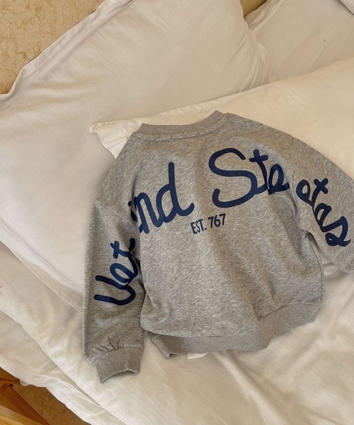 aimoha(アイモハ)の「【aimoha-KIDS-】【新作】韓国子供服 バック英字プリント入りスウェット(スウェット・キッズ・ホワイト/グレー/ブラック・100/110/120/130/140/80/90)」の1枚目の写真