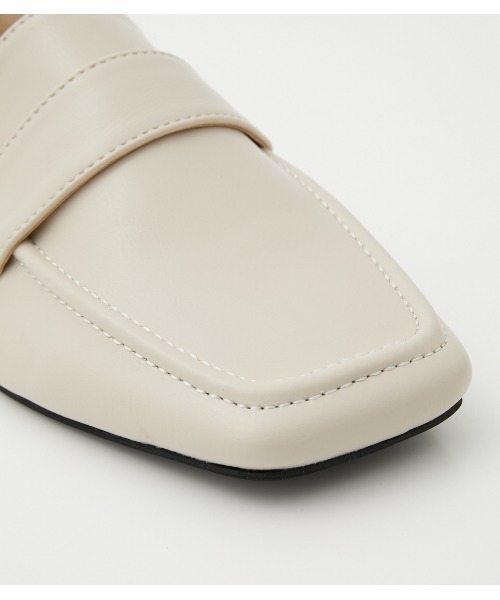 crie conforto（クリーコンフォルト）の「２ｗａｙプレーンローファー（ローファー・レディース・アイボリー/ブラウン/ブラック・SMALL/LARGE/MEDIUM）」の10枚目の写真