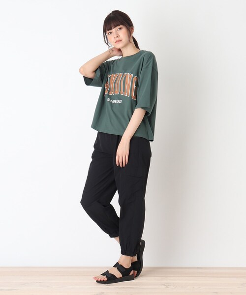 Cutie Blonde（キューティーブロンド）の「◆【S-L】ルーズBIGロゴプルオーバー（Tシャツ/カットソー・レディース・ピンク系/ブラック/ライトベージュ/ダークグリーン・02/03/01）」の14枚目の写真