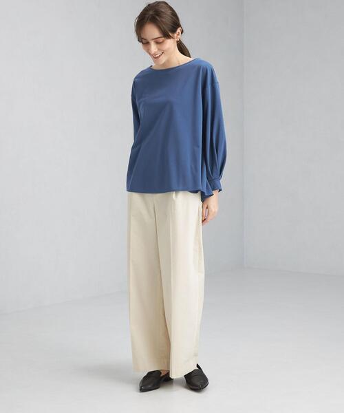 green label relaxing(グリーンレーベルリラクシング)の「バックフレア ロングスリーブ プルオーバー カットソー(Tシャツ/カットソー・レディース・ブラック/オリーブ/コバルトブルー・FREE)」の4枚目の写真