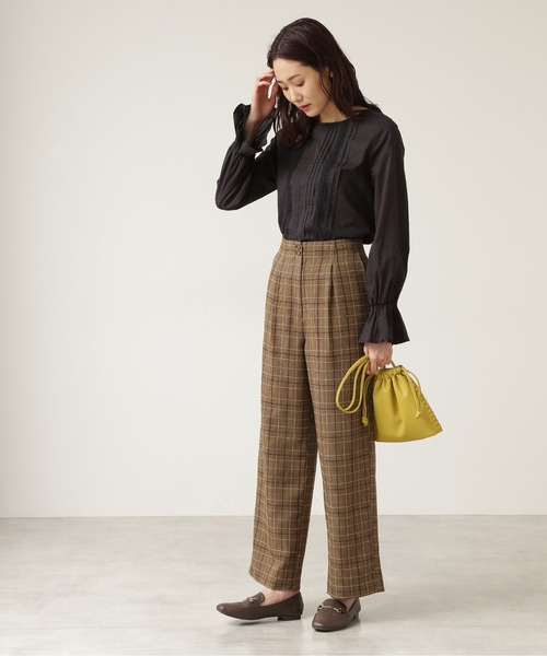 NATURAL BEAUTY BASIC(ナチュラルビューティーベーシック)の「チェックストレートワイドパンツ/0171230900(その他パンツ・レディース・ベージュ系その他/ブラウン系その他・MEDIUM/X-SMALL/SMALL)」の3枚目の写真