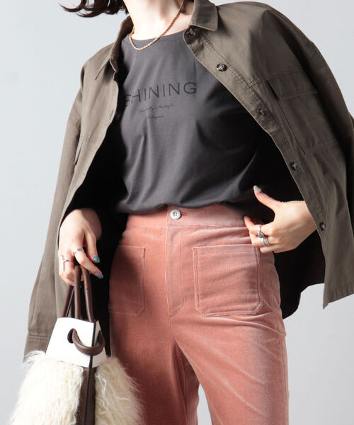 NOLLEY’S（ノーリーズ）の「ボートネックプリントロンT（Tシャツ/カットソー・レディース・パープル/オフホワイト/チャコールグレー・38）」の3枚目の写真