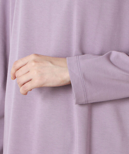 NOLLEY’S（ノーリーズ）の「ボートネックプリントロンT（Tシャツ/カットソー・レディース・パープル/オフホワイト/チャコールグレー・38）」の19枚目の写真