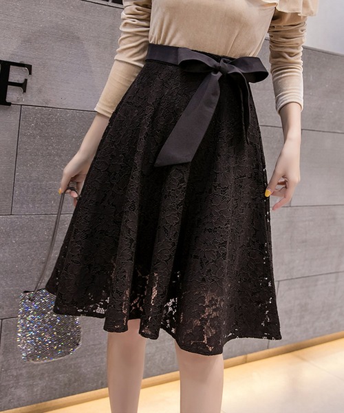 Grandeir（グランディール）の「ウエストリボン レース フレアスカート（スカート・レディース・ブラック/アイボリー・M）」の11枚目の写真
