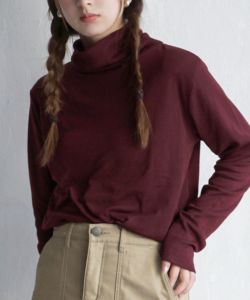 zootie（ズーティー）の「【着た瞬間あったかい】無地＆ボーダー 裏起毛タートルネックカットソー（Tシャツ/カットソー・レディース・チャコール/オレンジ/ブラック×グレー/アイボリー/ブラック/ライトベージュ/バーガンディー/ブラック×ホワイト/マスタード/杢グレー/ダークグリーン・L/M/LL）」の10枚目の写真