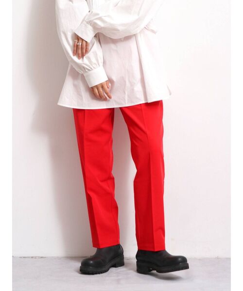 Ungrid(アングリッド)の「【WEB限定】ハイウエストタックテーパードパンツ(カラーパンツ)(スラックス・レディース・ブラック/ベージュ/パープル/レッド/ピンク/グリーン系その他・FREE)」の6枚目の写真