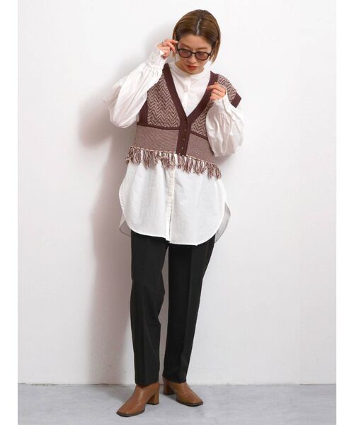 Ungrid(アングリッド)の「【WEB限定】ハイウエストタックテーパードパンツ(カラーパンツ)(スラックス・レディース・ブラック/ベージュ/パープル/レッド/ピンク/グリーン系その他・FREE)」の19枚目の写真