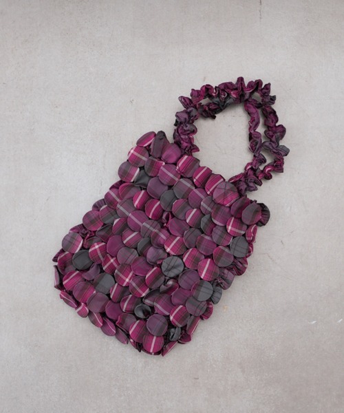 BIRTHDAY BAR(バースデイバー)の「HAM-12 Botan-Shibori Bag ボタンしぼりバッグ チェック柄 /エコバッグ(ハンドバッグ・レディース・グレー/ピンク/グリーン・フリー)」の5枚目の写真