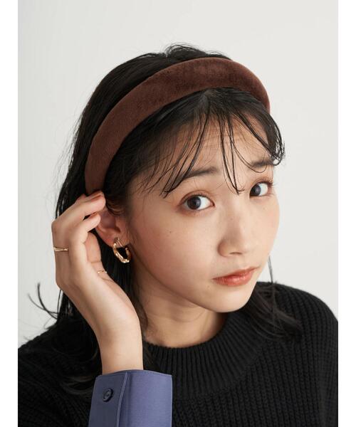 earth music&ecology(アースミュージックアンドエコロジー)の「べロアボリュームカチューシャ *(カチューシャ・レディース・ブラック/ブラウン・FREE)」の4枚目の写真