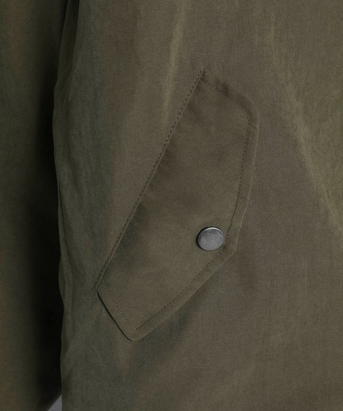 VANQUISH(ヴァンキッシュ)の「ヴィンテージスタイル MA-1 *(MA-1・メンズ・ブラック/カーキ・M/L)」の14枚目の写真