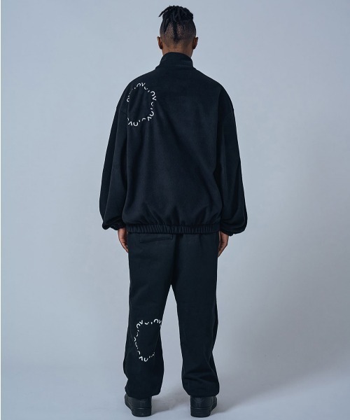 OY（オーワイ）の「『OY/オーワイ』ZIPPER POLA FLEECE MTM/ジッパーポーラ フリース アノラック 長袖 スウェットシャツ（スウェット・メンズ・ホワイト/ブラック・FREE）」の5枚目の写真