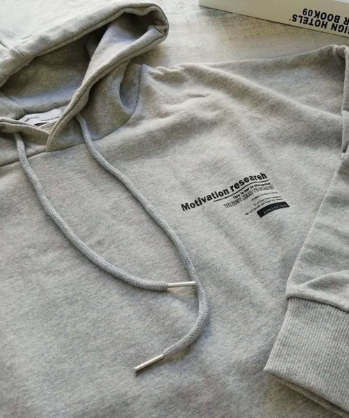 Dalfwin(ダールフィン)の「韓国ファッションMotivationプリントオーバーサイズフーディーパーカー(パーカー・レディース・ブラック/グレー/オートミール/ベージュ系その他/ブラック系その他/グレー系その他・FREE)」の10枚目の写真