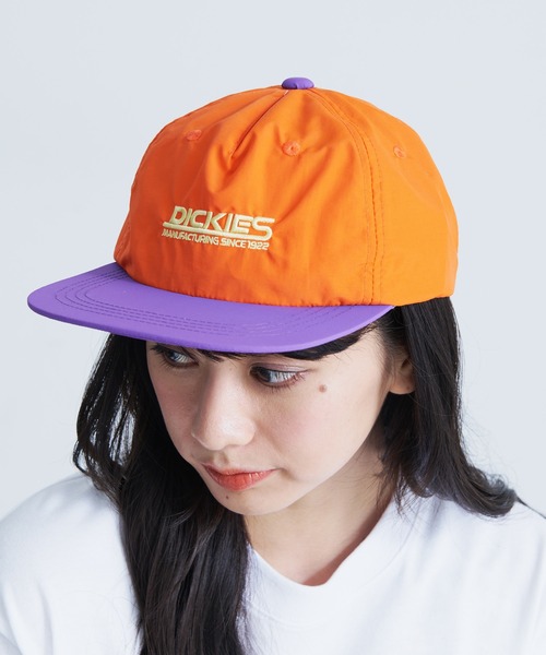 Dickies(ディッキーズ)の「【DICKIES/ディッキーズ】フロントロゴ ナイロン平ツバベースボールキャップ(キャップ・メンズ・パープル/ブルー/ブラック・FREE)」の22枚目の写真