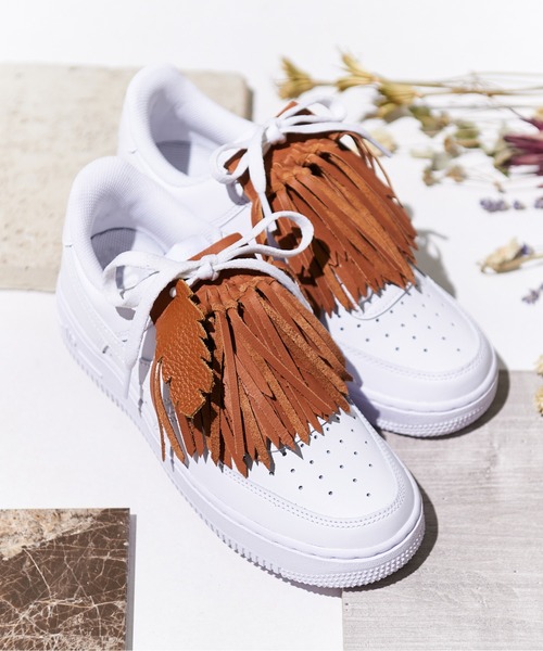 CHiLURA(チルラ)の「MILSHIKA (Smooth Cowhide) / ミルシカ (スムースカウハイド)(シューズアクセサリー・メンズ・ブラック/ホワイト/ブラウン・S/M)」の3枚目の写真
