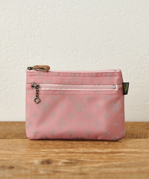 Daily russet（デイリー ラシット）の「【ナイロンジャガード】フラットポーチ(S)（ポーチ・レディース・ピンク/ブラック/グレー/ブルー/グリーン/ネイビー/ベージュ/ピンク系その他/ブルー系その他/グリーン系その他/イエロー/レッド/ダークブルー/グリーン系その他2/マスタード/ホワイト系その他・FREE）」の14枚目の写真