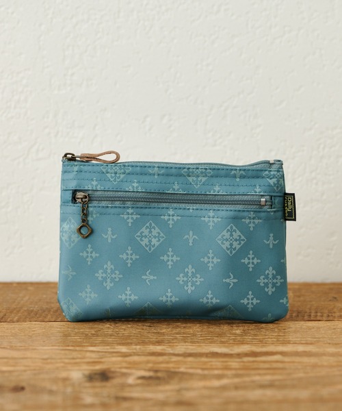 Daily russet（デイリー ラシット）の「【ナイロンジャガード】フラットポーチ(S)（ポーチ・レディース・ピンク/ブラック/グレー/ブルー/グリーン/ネイビー/ベージュ/ピンク系その他/ブルー系その他/グリーン系その他/イエロー/レッド/ダークブルー/グリーン系その他2/マスタード/ホワイト系その他・FREE）」の10枚目の写真