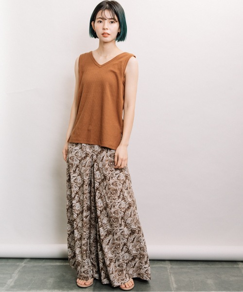 refinedworks（リファインドワークス）の「針抜きテレコ両面タンク（タンクトップ・レディース・ブラック/ブラウン/オフホワイト/ブルー/ライトグリーン系・FREE）」の22枚目の写真