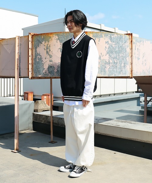 SPINNS（スピンズ）の「ワンポイント刺繍ロゴ チルデンベスト（ベスト・メンズ・ブラック/ネイビー/グリーン/ワインレッド/ホワイト・ONESIZE）」の17枚目の写真
