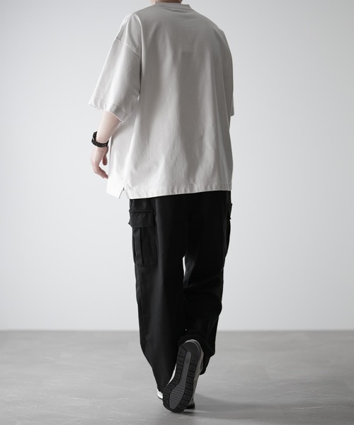 RUUBON(ルーボン)の「【RUUBON】TR wide cargo pants / TR ワイドカーゴパンツ(カーゴパンツ・メンズ・ブラック/カーキ・S/M/L)」の20枚目の写真