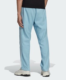 【adidas アディダス】R.Y.V. デニムセットアップ オリジナルス adidas（アディダス）の「R.Y.V. デニムパンツ / アディダス