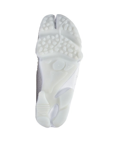 NIKE（ナイキ）の「【NIKE】ナイキ ウィメンズ エア リフト ブリーズ（サンダル・レディース・ホワイト/ブラック/ピンク・23/24/25）」の4枚目の写真