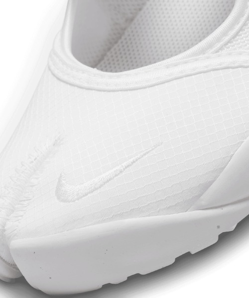 NIKE（ナイキ）の「【NIKE】ナイキ ウィメンズ エア リフト ブリーズ（サンダル・レディース・ホワイト/ブラック/ピンク・23/24/25）」の13枚目の写真