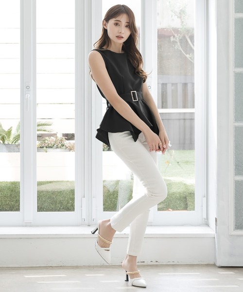 Julia Boutique（ジュリアブティック）の「ウエストマークイレヘムトップス/22075（Tシャツ/カットソー・レディース・グリーン/ブラック/ネイビー・ONE）」の4枚目の写真