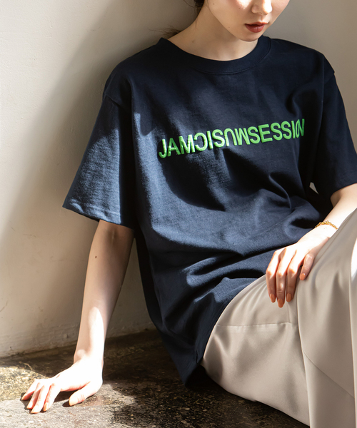 Noble(ノーブル)の「《追加》【N.Jam】レタードプリントTシャツ(Tシャツ/カットソー・レディース・ナチュラル/ネイビー/ホワイト/ブラック/カーキ・FREE)」の5枚目の写真