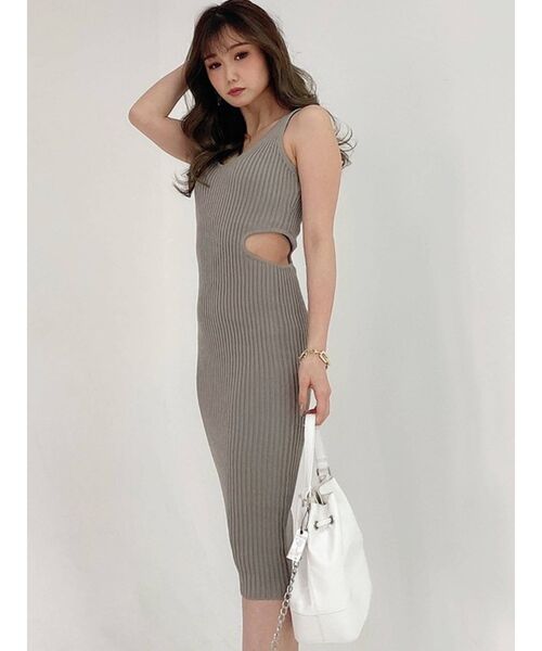 GYDA（ジェイダ）の「サイドオープン Vネックリブニットワンピース（ワンピース・レディース・ライトグレー/ブラック/ベージュ・FREE）」の3枚目の写真