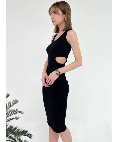 GYDA（ジェイダ）の「サイドオープン Vネックリブニットワンピース（ワンピース・レディース・ライトグレー/ブラック/ベージュ・FREE）」の19枚目の写真