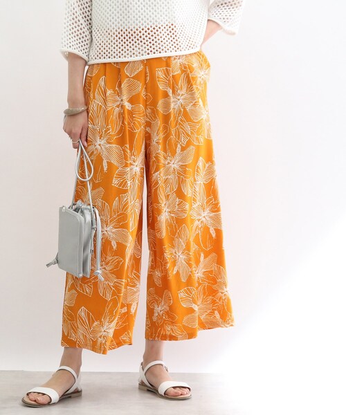 Cutie Blonde（キューティーブロンド）の「◆【洗濯機可/接触冷感/S-L】ゆるテロ柄ワイドパンツ（その他パンツ・レディース・ホワイト系3/ブラック系/ネイビー系/イエロー系・01/02/03）」の6枚目の写真