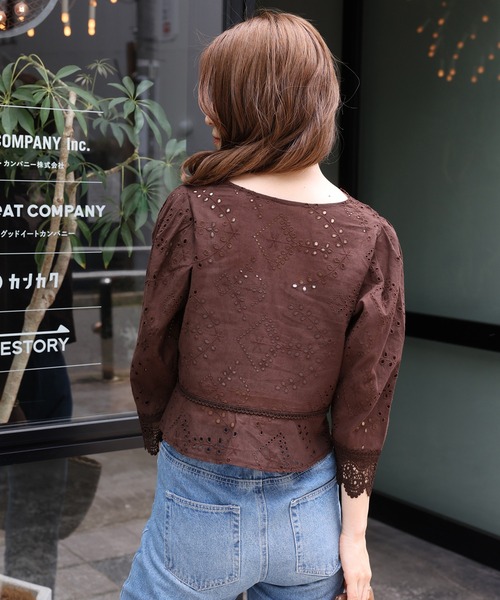 one after another NICE CLAUP（ワンアフターアナザーナイスクラップ）の「コットンレース羽織ブラウス（シャツ/ブラウス・レディース・オフホワイト/ブラウン/ミント・FREE）」の15枚目の写真