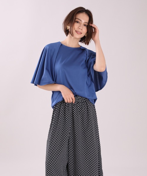 INED(イネド)の「フリルスリーブカットソー(Tシャツ/カットソー・レディース・ブルー/キャメル/スミクロ・9号)」の1枚目の写真