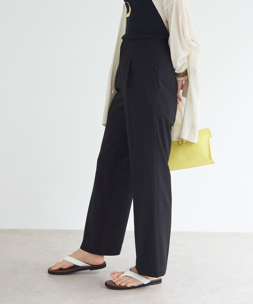 Doux archives（ドゥアルシーヴ）の「センタープレスフレアパンツ（スラックス・レディース・ブラック/ブラウン・SMALL/MEDIUM）」の5枚目の写真