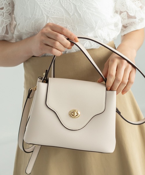 Edit Sheen(エディットシーン)の「【ZOZO限定】ワンハンドルシンプルフラップバッグ(ハンドバッグ・レディース・ブラック/ベージュ・FREE)」の6枚目の写真